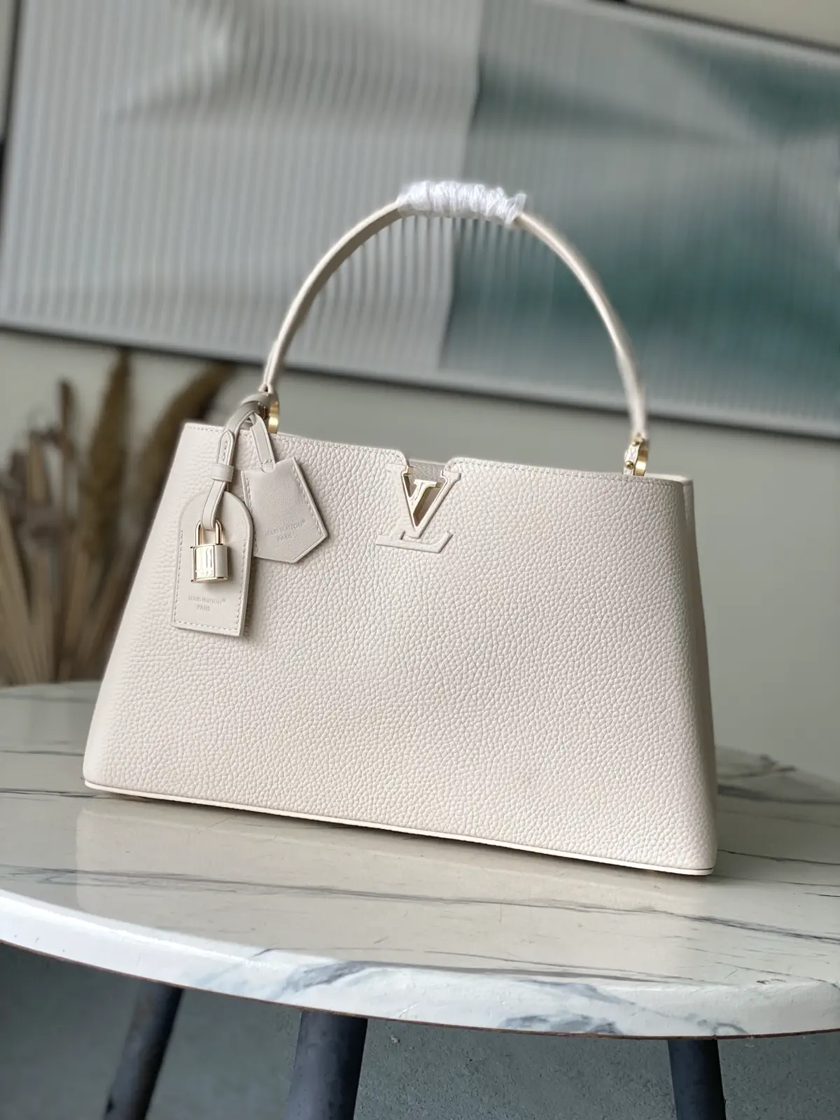 Louis Vuitton White Capucines Top Handle Bag image 1
