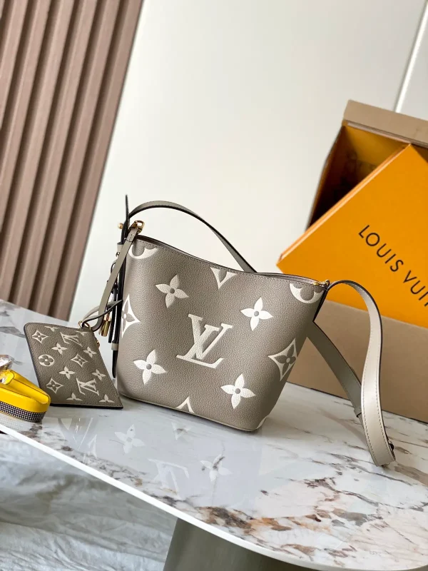 Louis Vuitton Monogram Hobo Bag with Pouch image 1