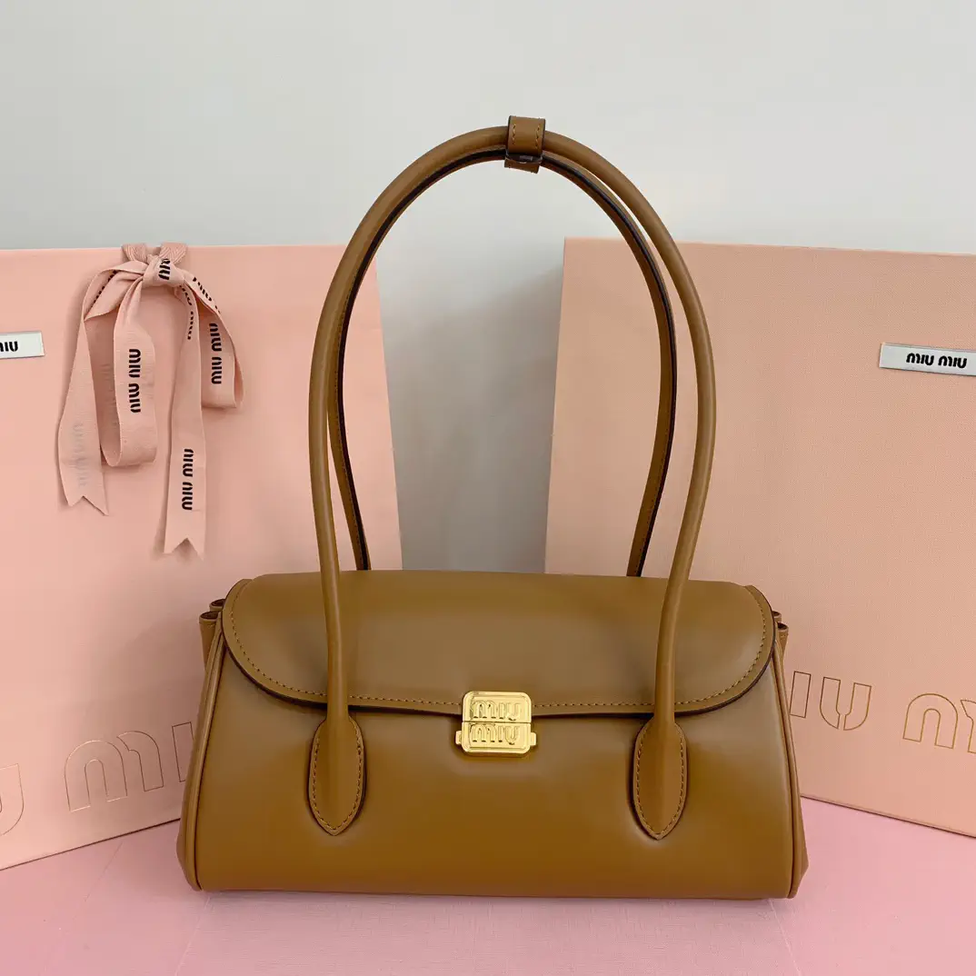 Miu Miu Leather Shoulder Bag image 1