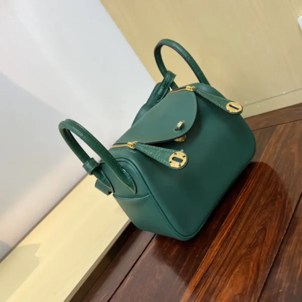 Hermès Mini Lindy Top Handle Bag image 1