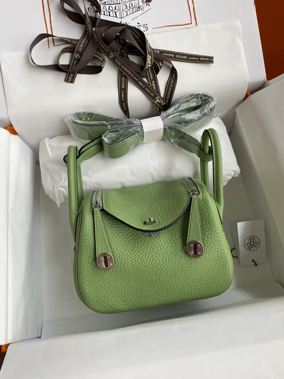 Hermès Mini Lindy Leather Shoulder Bag image 1