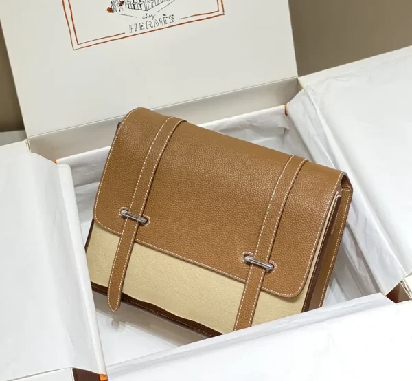 Hermès Steven Crossbody Bag image 1