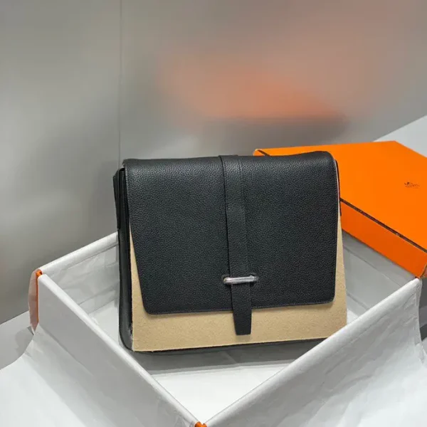 Hermès Black Leather Satchel image 1