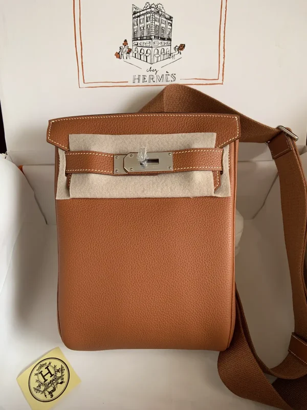Hermès HAC A DOS PM 18 Belt Bag image 1