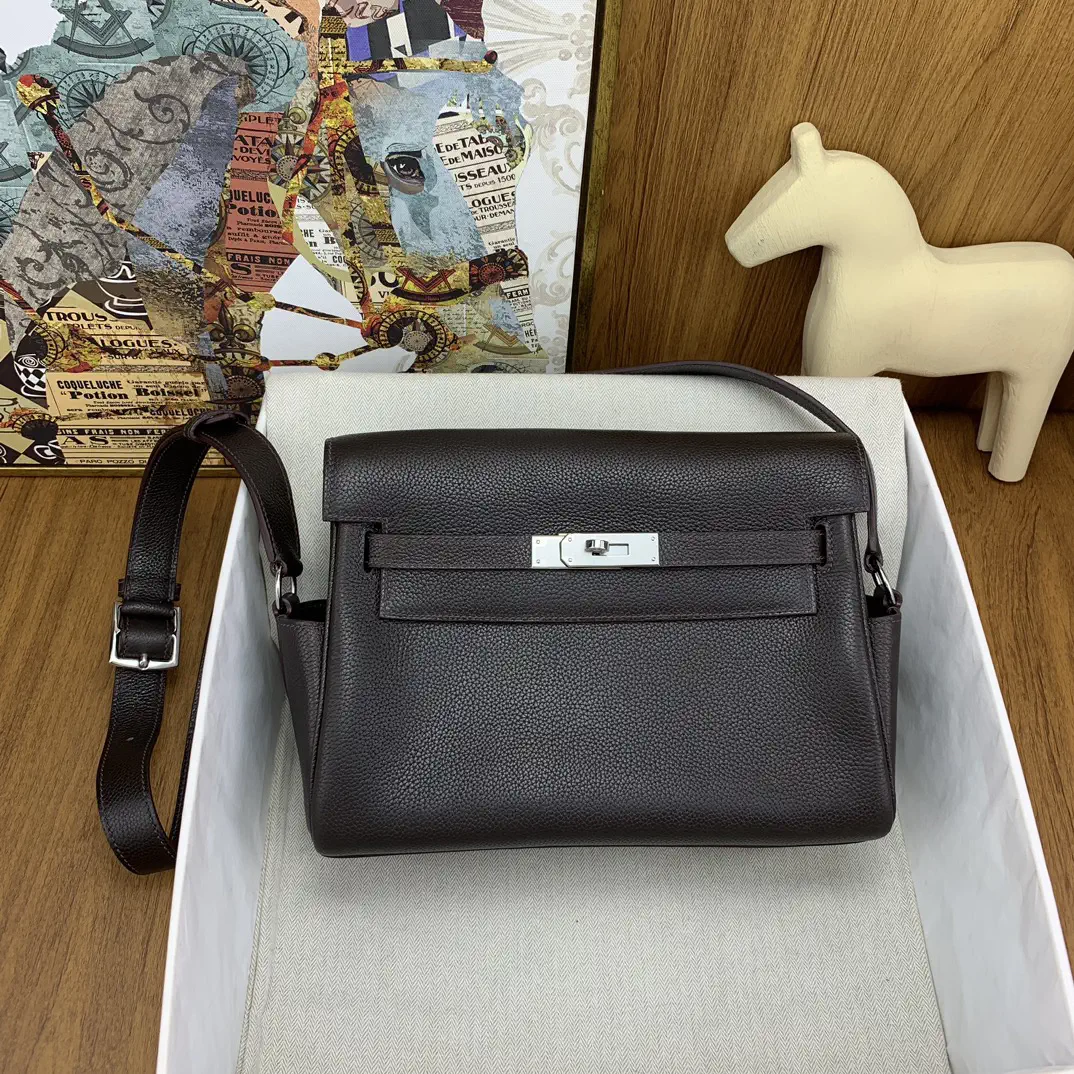 Hermès Kelly Messenger Bag image 1