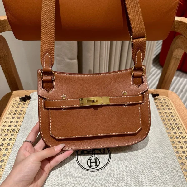 Hermès Mini Jypsiere Crossbody Bag image 1