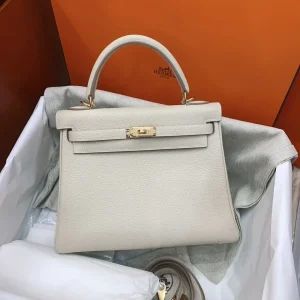 Hermès Kelly 25 Top Handle Bag image 1