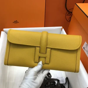 Hermès H Clasp Clutch image 1