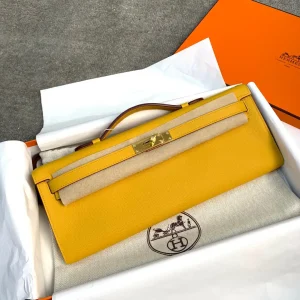 Hermès Kelly Cut Clutch image 1