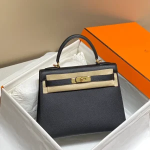 Hermès Kelly Top Handle Bag image 1