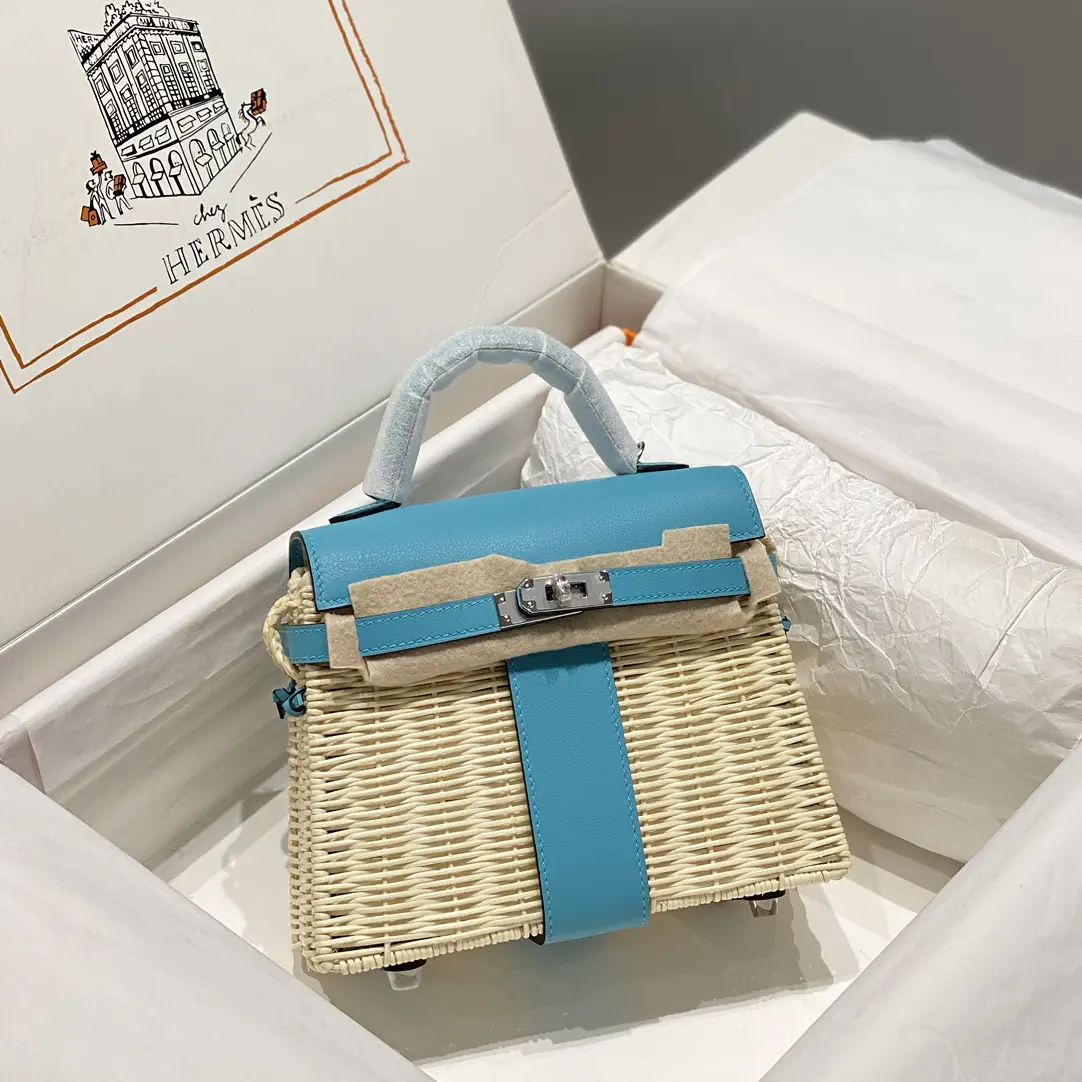 Hermès Woven Top Handle Bag image 1