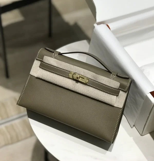 Hermès Kelly Pochette Top Handle Bag image 1