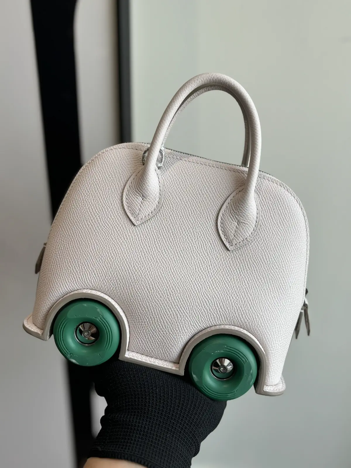 Hermès Bolide On Wheels Top Handle Bag image 1