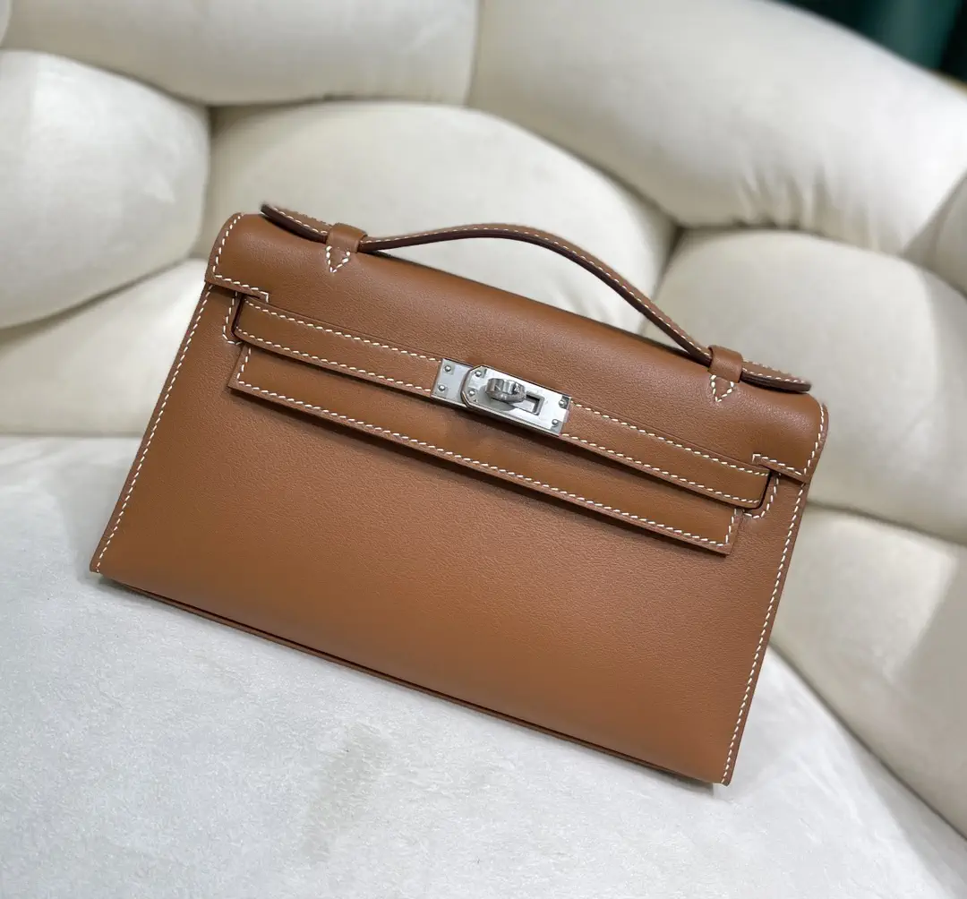Hermès Brown Leather Kelly Top Handle Bag image 1