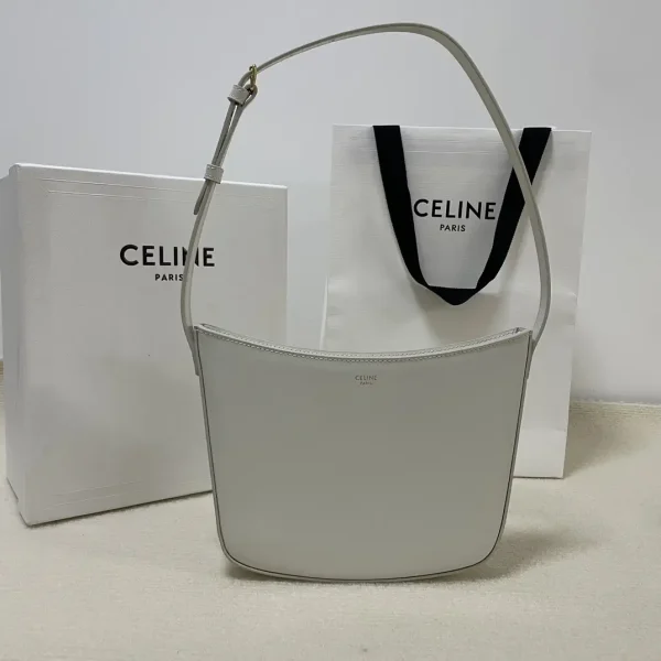 CELINE White Shoulder Bag image 1