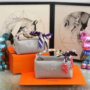 Hermès Bride-A-Brace Trousse Bag image 1