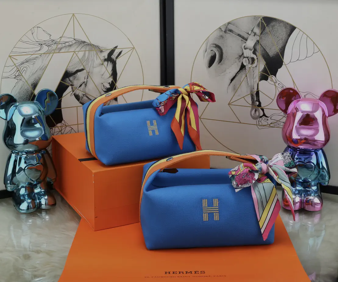 Hermès Blue Top Handle Bag image 1