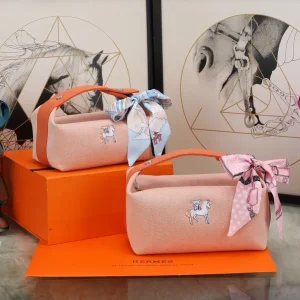 Hermès Trousse Bride-A-Brace Toiletry Bag image 1