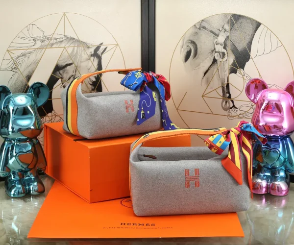Hermès Trousse Bride-A-Brace Bag image 1