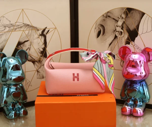 Hermès Pink Canvas Top Handle Bag image 1