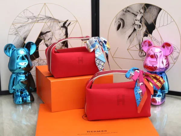 Hermès Red Canvas Top Handle Bag image 1