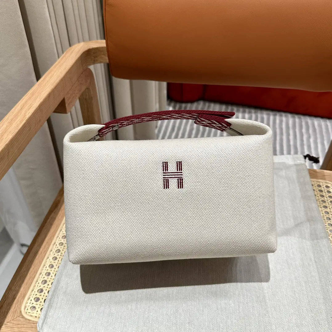 Hermès Canvas Lunch Bag image 1