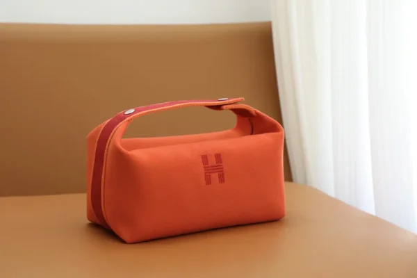 Hermès Bride-a-Brac Toiletry Bag image 1
