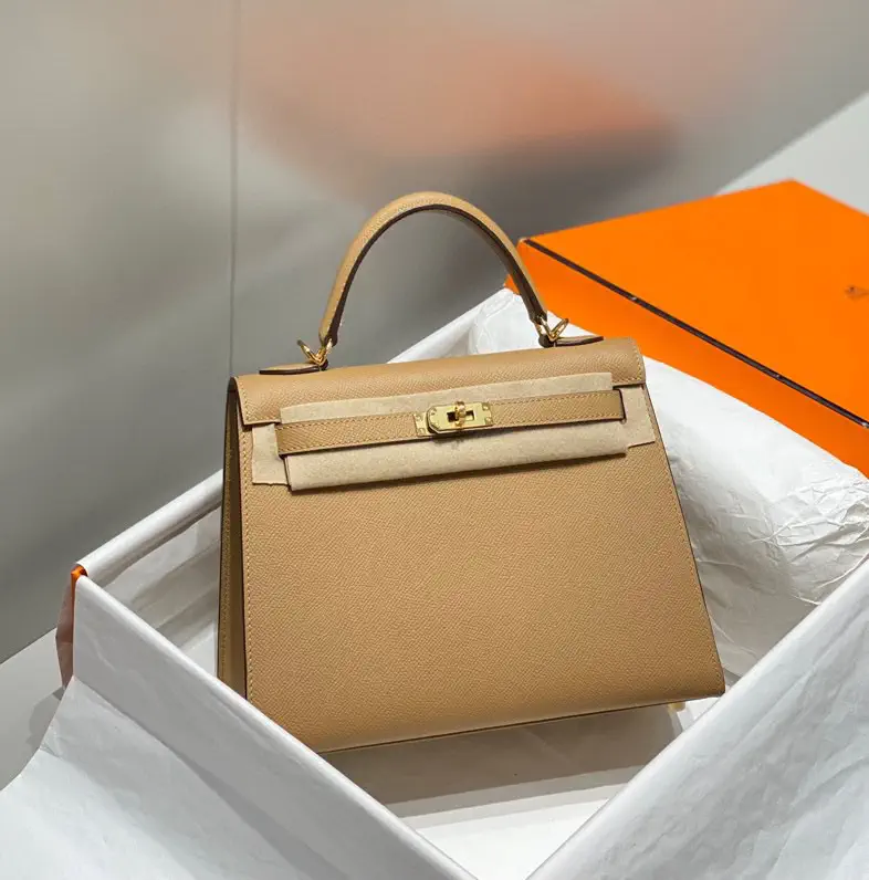 Hermès Epsom Kelly Top Handle Bag image 1