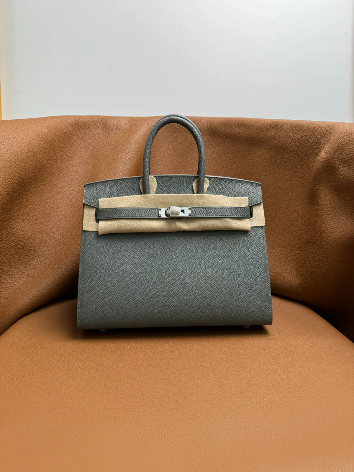 Hermès Gray Top Handle Bag image 1