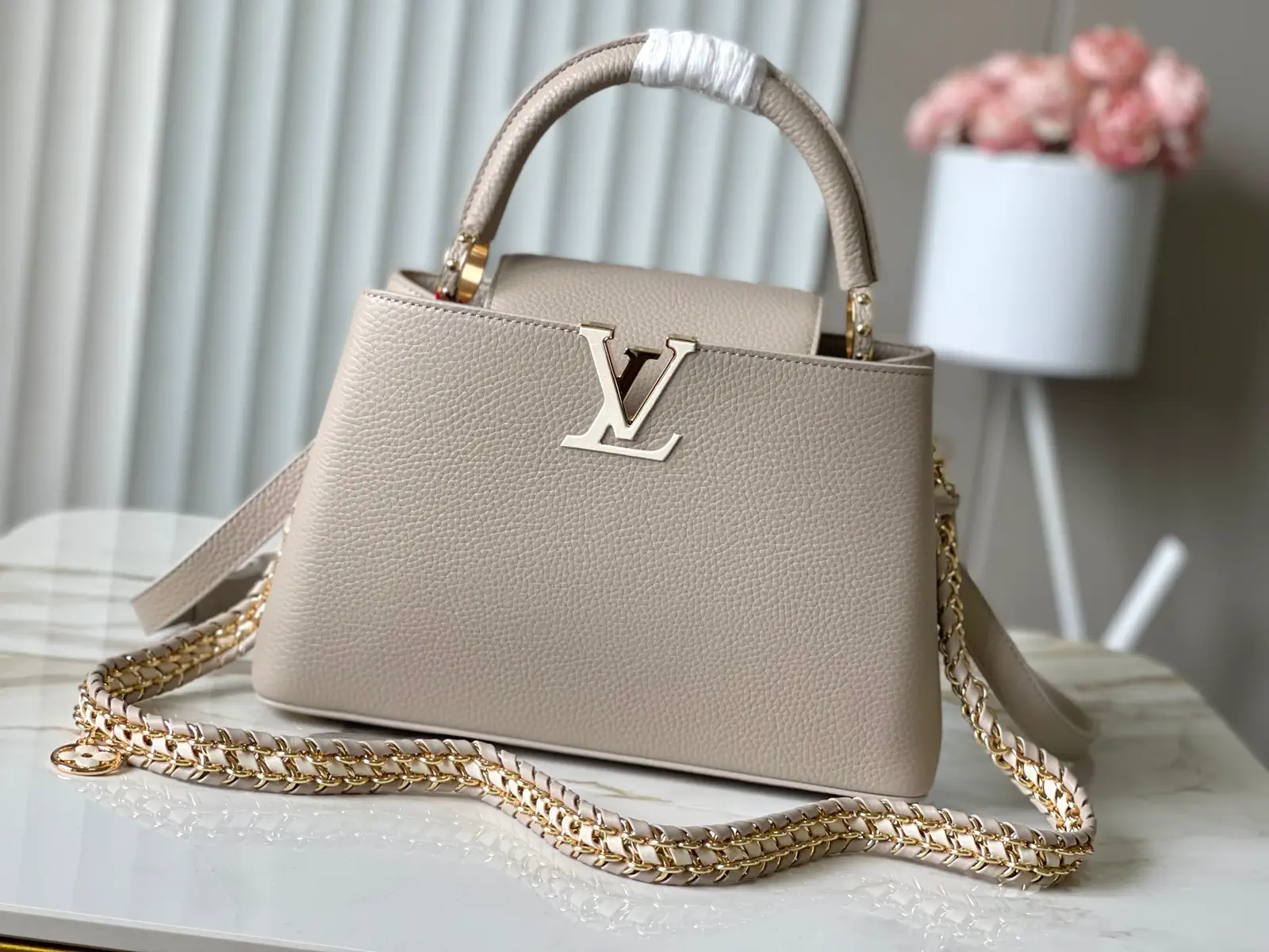 Louis Vuitton Capucines East-West Top Handle Bag image 1