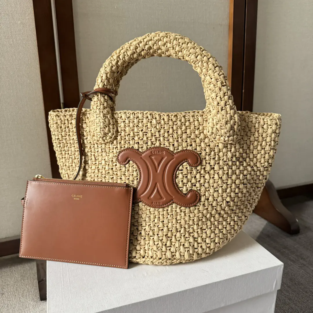 CELINE Straw Bucket Bag with Triomphe Logo image 1