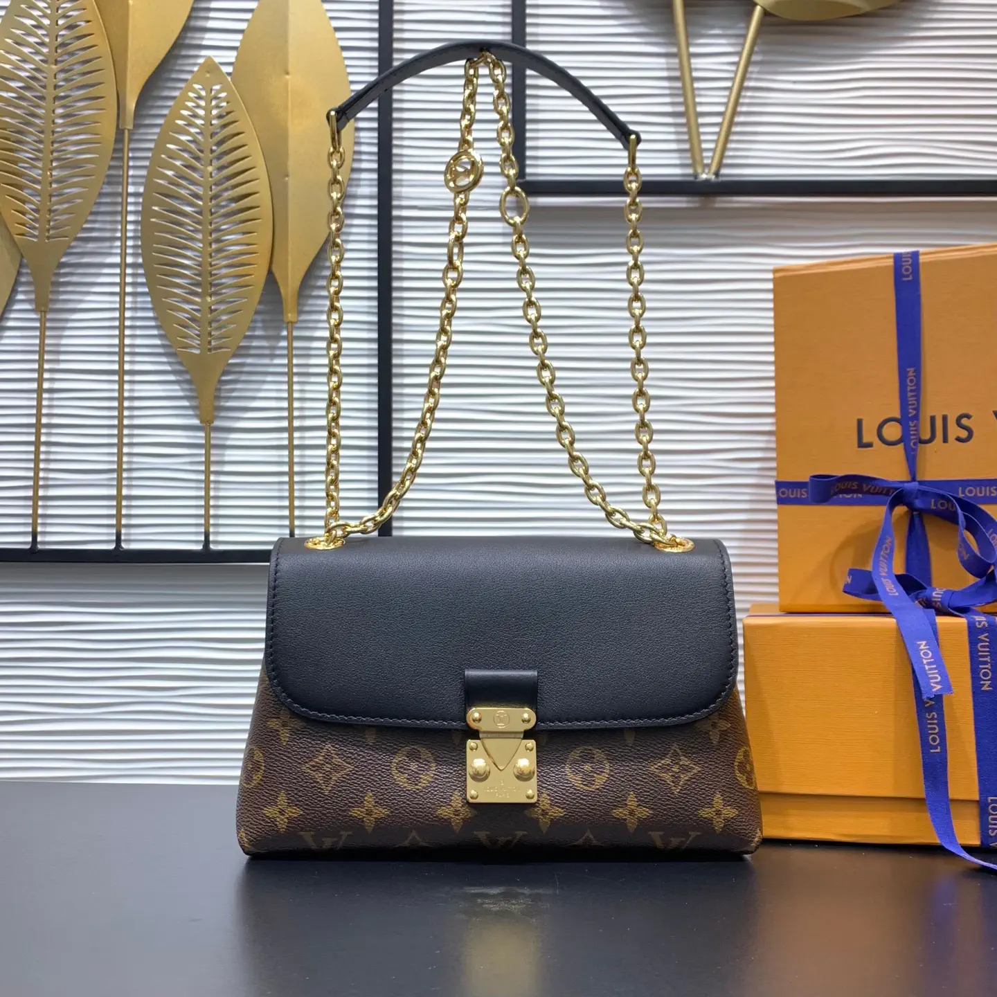 Louis Vuitton Madeleine BB Monogram Canvas Shoulder Bag image 1