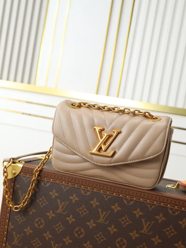 Louis Vuitton New Wave Small Chain Bag image 1