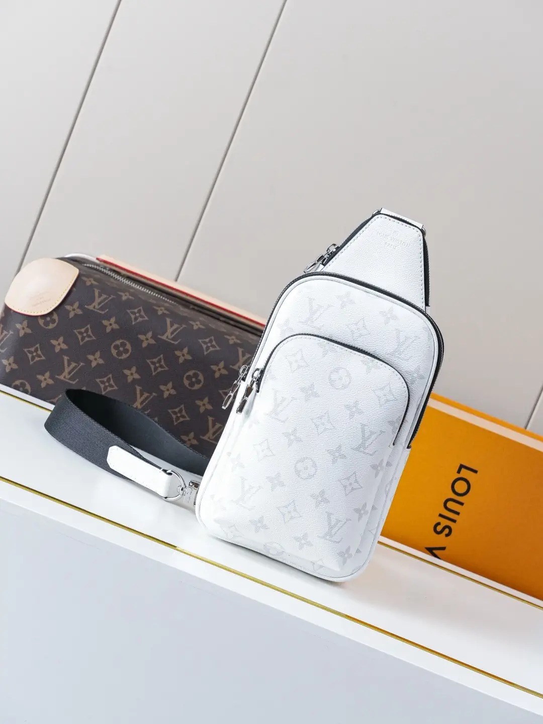 Louis Vuitton White Monogram Avenue Slingbag PM image 1
