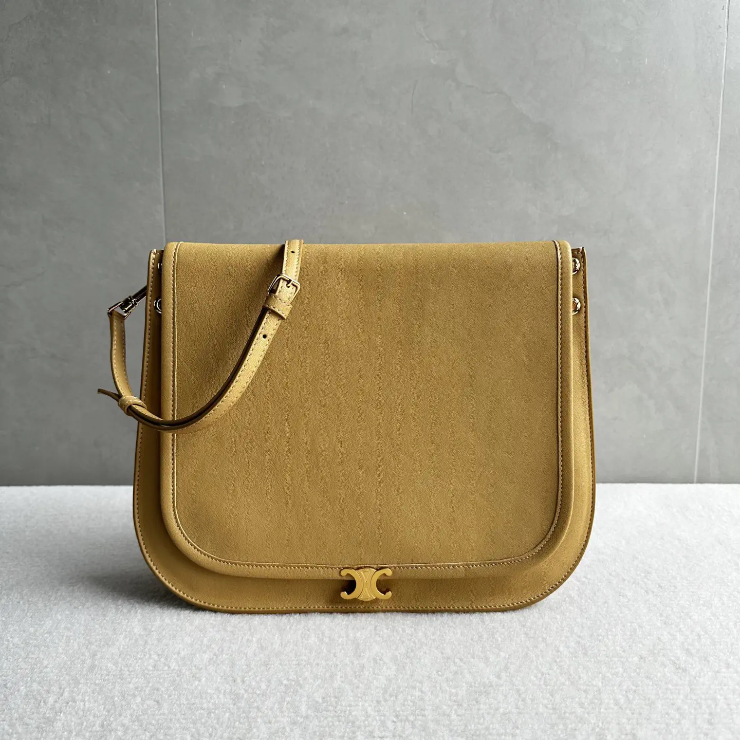 CELINE Soft Triomphe Besace Shoulder Bag image 1
