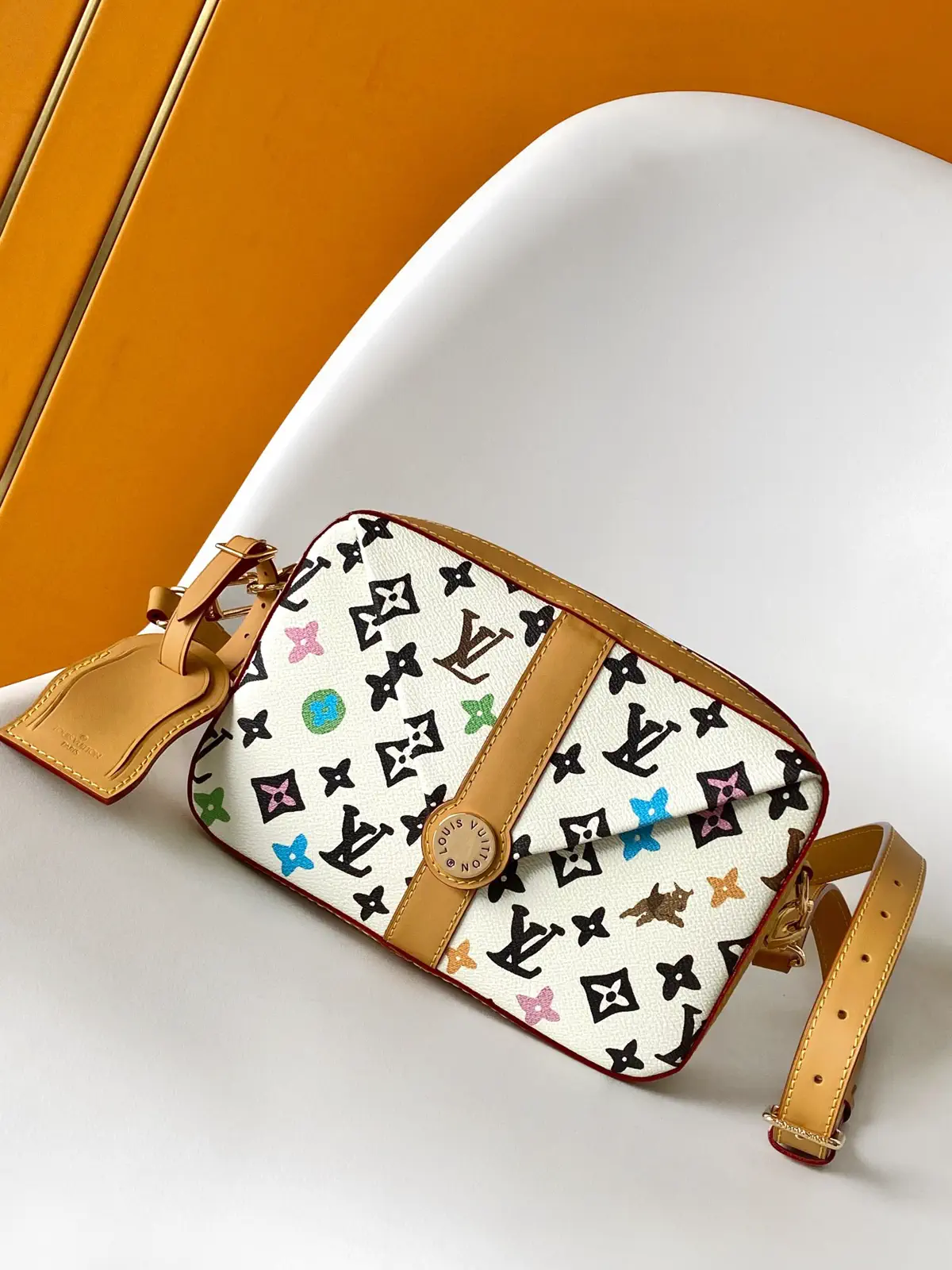 Louis Vuitton Monogram Craggy Messenger Bag image 1