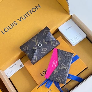 Louis Vuitton Monogram Canvas Envelope Card Holder image 1