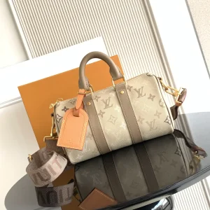 Louis Vuitton Keepall 25 Monogram Duffle Bag image 1