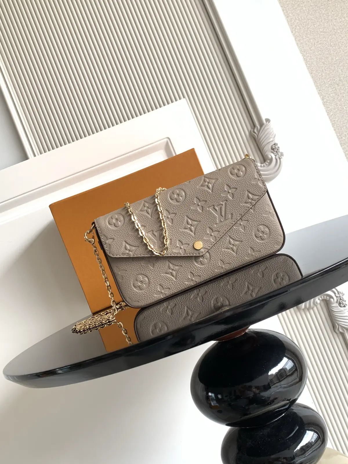 Louis Vuitton Monogram Empreinte Crossbody Bag image 1