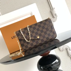Louis Vuitton Checkerboard Chain Crossbody Bag image 1