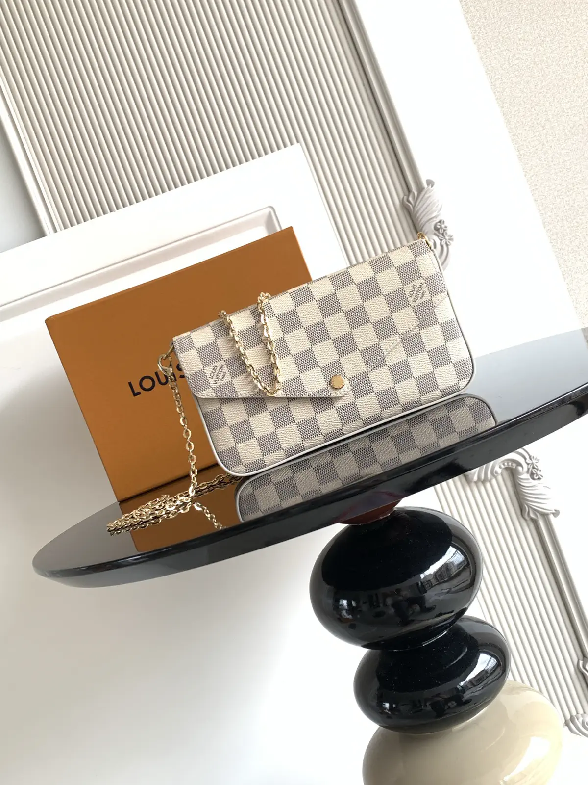 Louis Vuitton Checkerboard Chain Crossbody Bag image 1