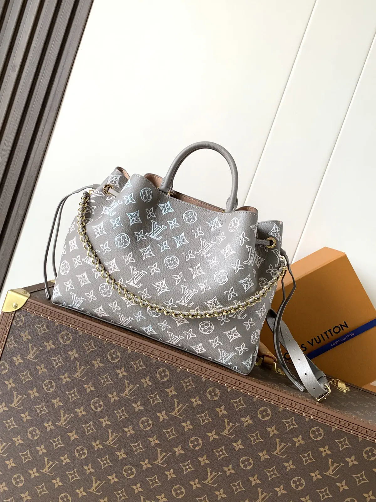 Louis Vuitton Bella Tote Bag with Monogram Pattern image 1