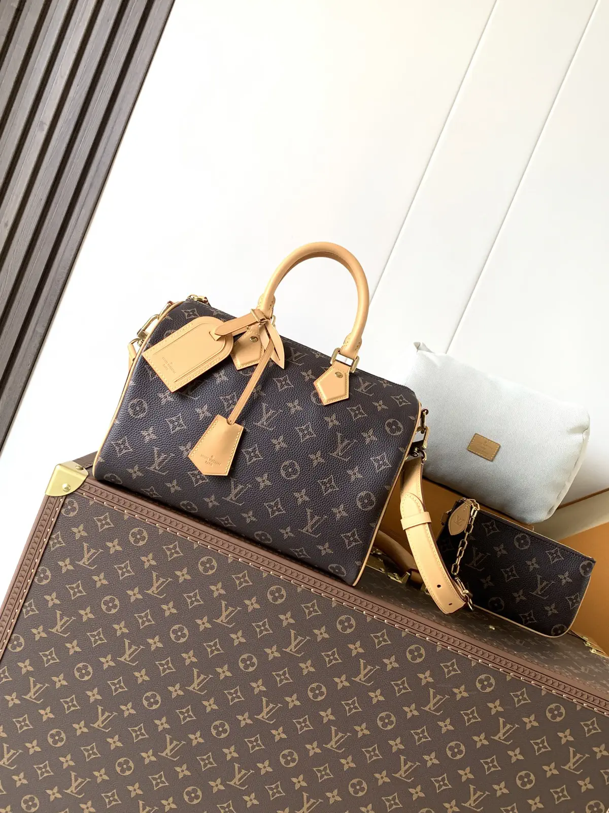 Louis Vuitton Speedy P9 Bandoulière 30 Monogram Top Handle Bag image 1