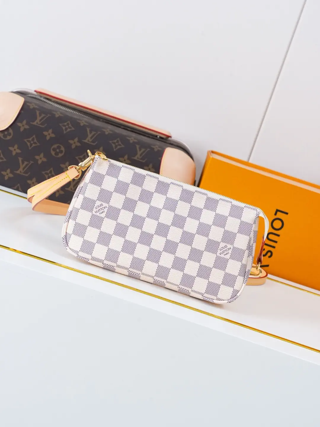 Louis Vuitton Damier Azur Pochette Accessories Bag image 1