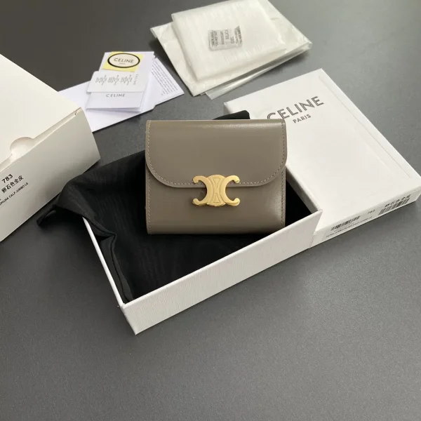 CELINE Triomphe Shiny Calfskin Wallet image 1