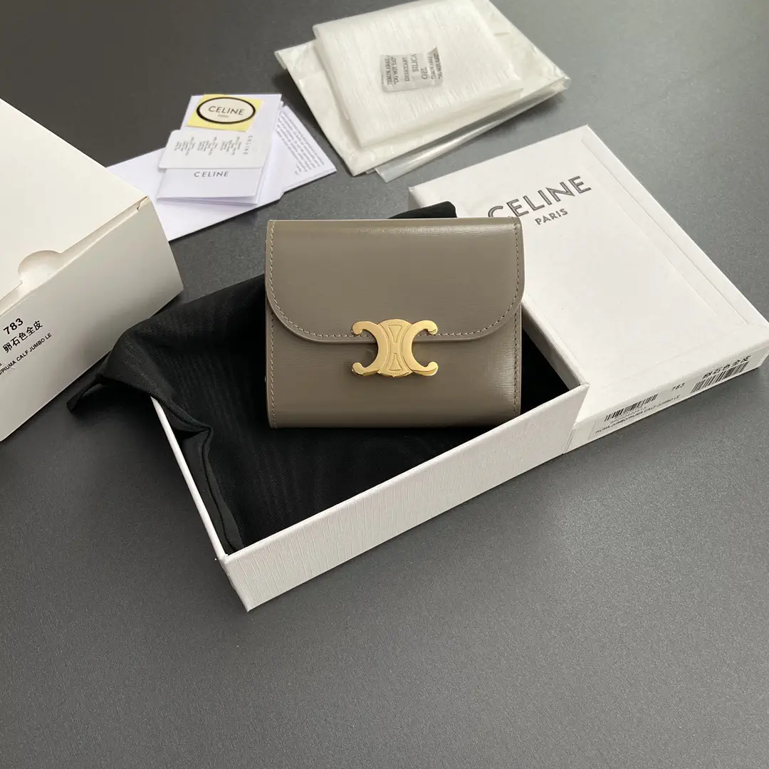 CELINE Triomphe Shiny Calfskin Wallet image 1