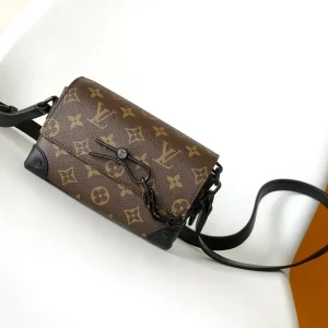 Louis Vuitton Steamer Mini Monogram Crossbody Bag image 1