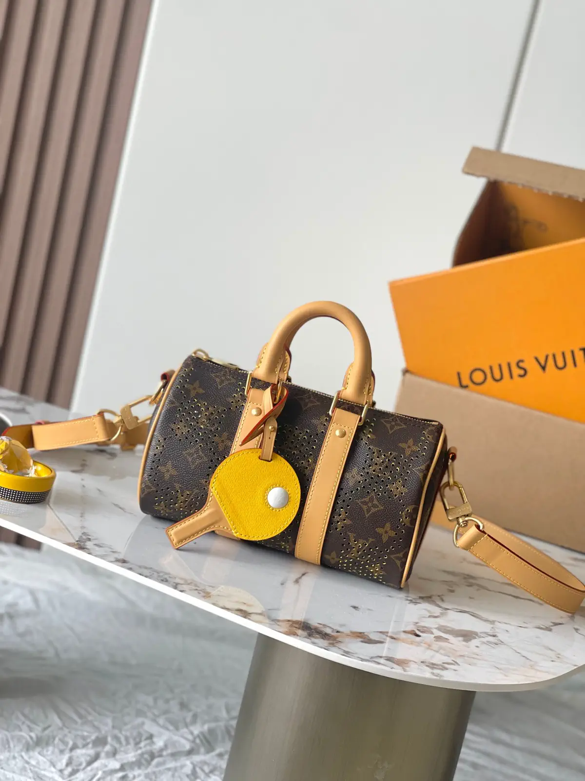 Louis Vuitton Keepall Bandoulière 25 Duffle Bag image 1