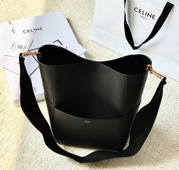 CELINE Sangle Seau Bucket Bag image 1