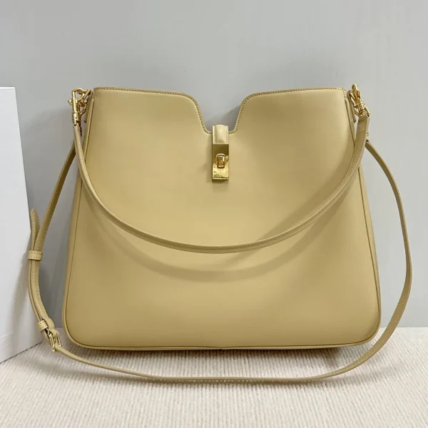 CELINE Camille 16 Soft Hobo Bag image 1